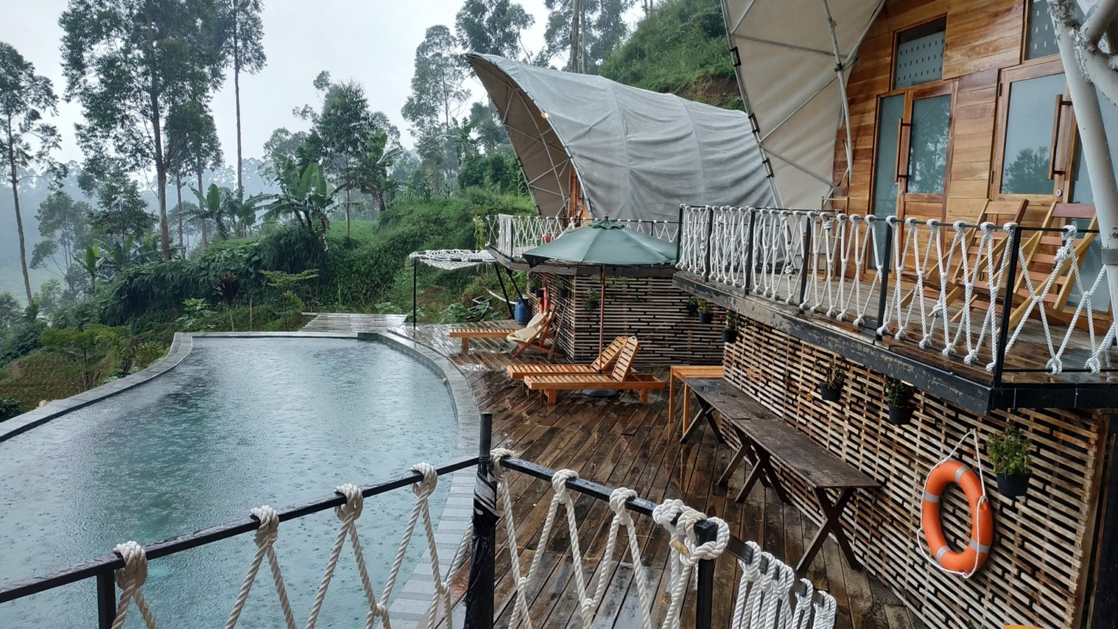 Glamping Legok Kondang Ciwidey
